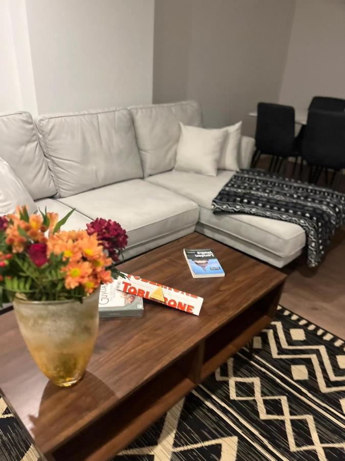 Stunning Rooms By Nine Elms Station 런던 외부 사진